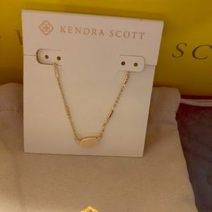 NWT KENDRA SCOTT FERN GOLD PENDANT NECKLACE